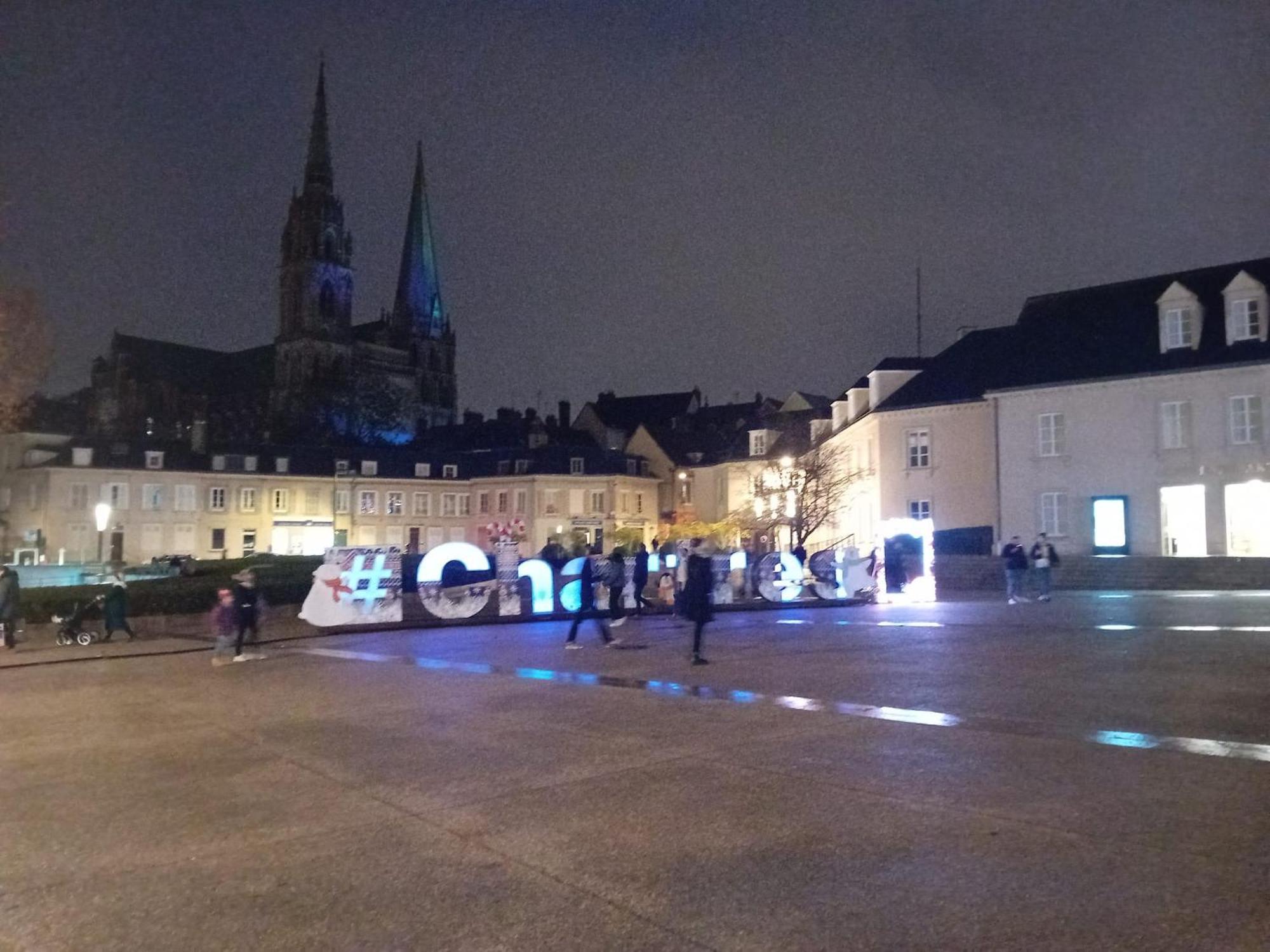 L'Eden De Chartres Leilighet Eksteriør bilde